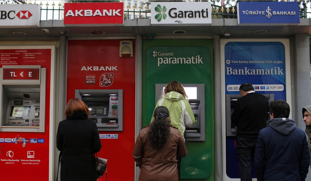 الطريقة المثلى لفتح حساب بنك في تركيا